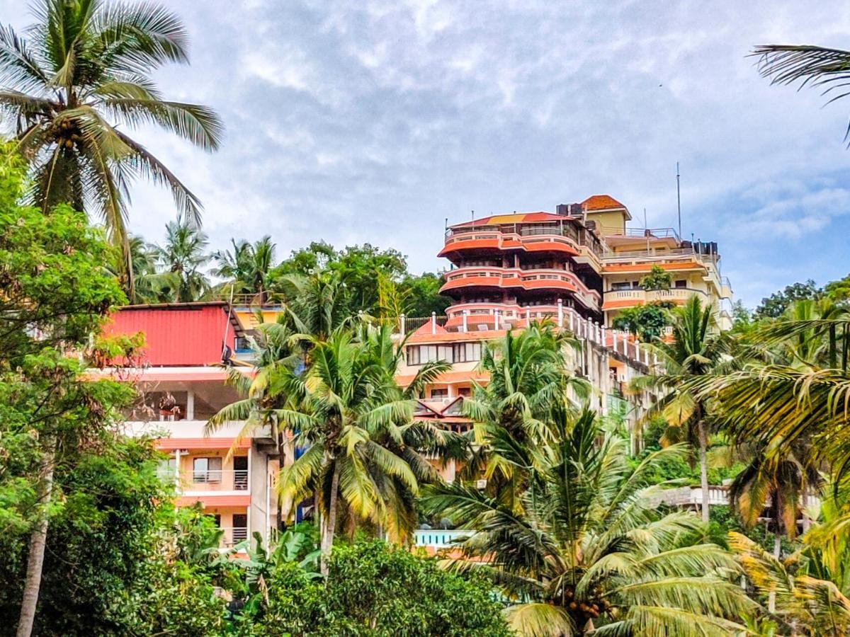 Ayurlaya Beach Retreat Ковалам Экстерьер фото