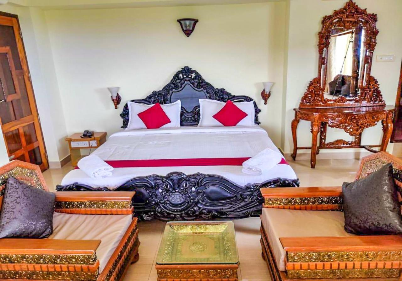 Ayurlaya Beach Retreat Ковалам Экстерьер фото