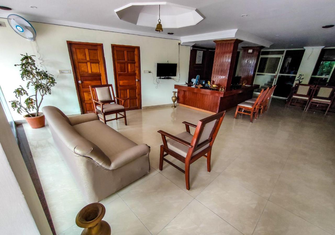 Ayurlaya Beach Retreat Ковалам Экстерьер фото